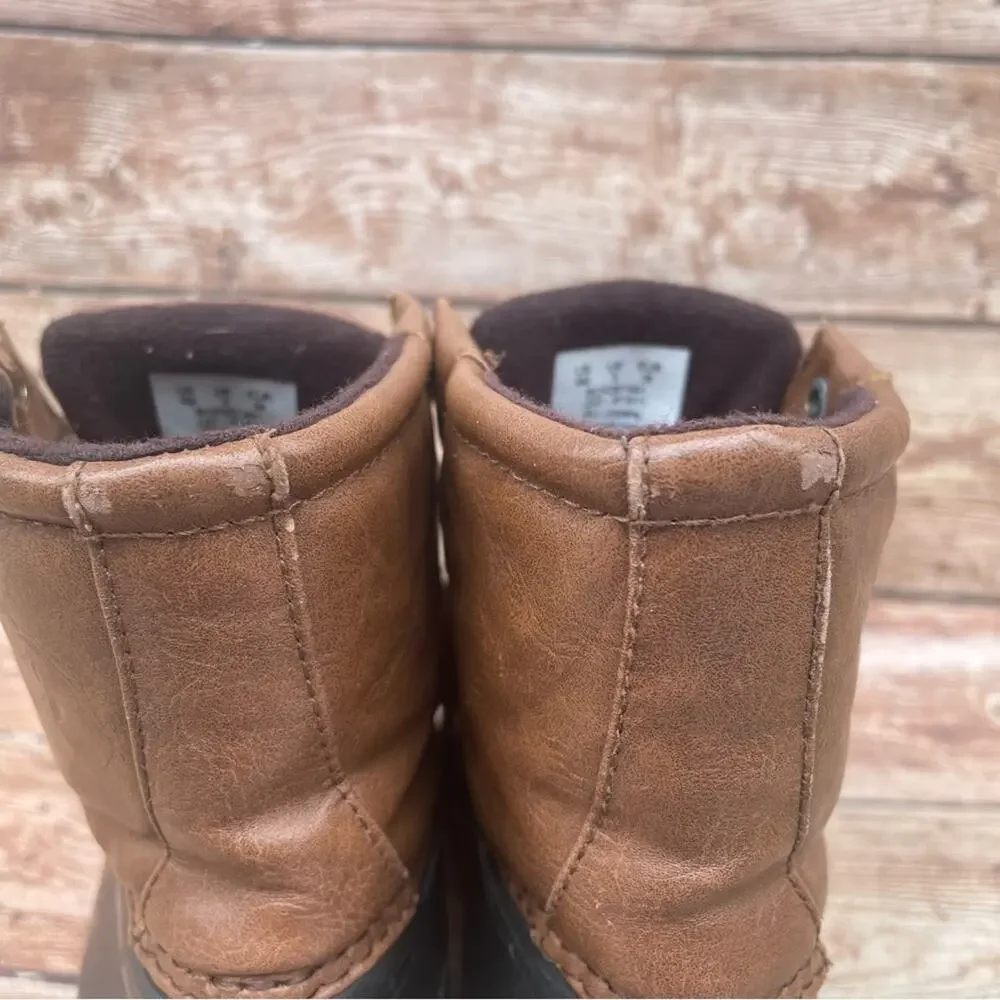 Sperry duck boots size 4M
